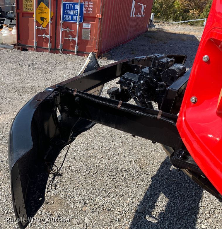 image for item MH9823 2006 Freightliner Business Class M2  oil distributor truck