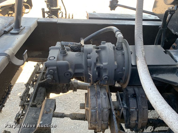 image for item MH9823 2006 Freightliner Business Class M2  oil distributor truck