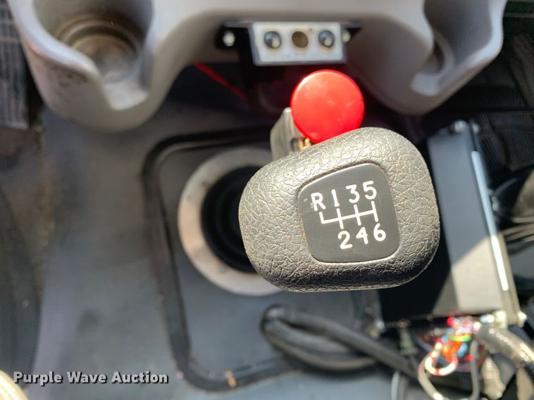 image for item MH9823 2006 Freightliner Business Class M2  oil distributor truck