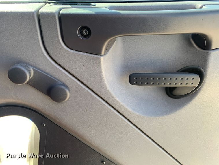 image for item MH9823 2006 Freightliner Business Class M2  oil distributor truck