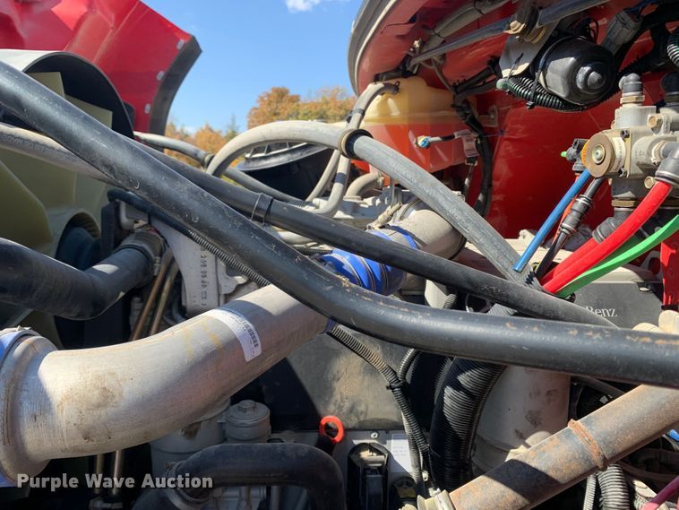 image for item MH9823 2006 Freightliner Business Class M2  oil distributor truck