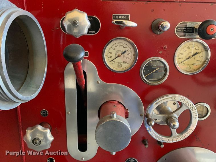 image for item MH9826 1954 Ford F800  pumper fire truck