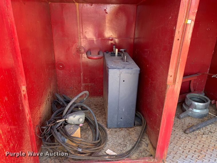 image for item MH9826 1954 Ford F800  pumper fire truck