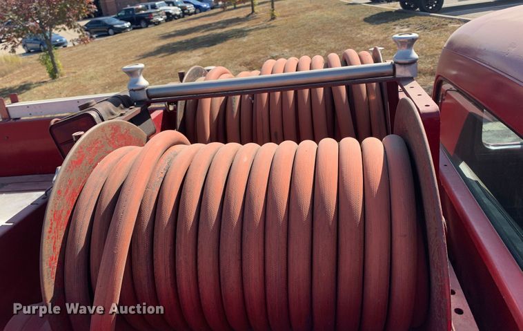 image for item MH9826 1954 Ford F800  pumper fire truck