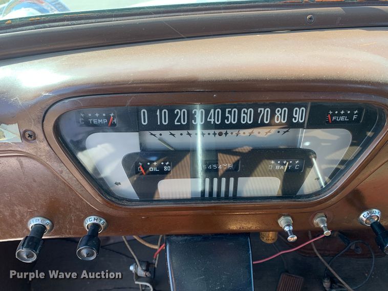 image for item MH9826 1954 Ford F800  pumper fire truck