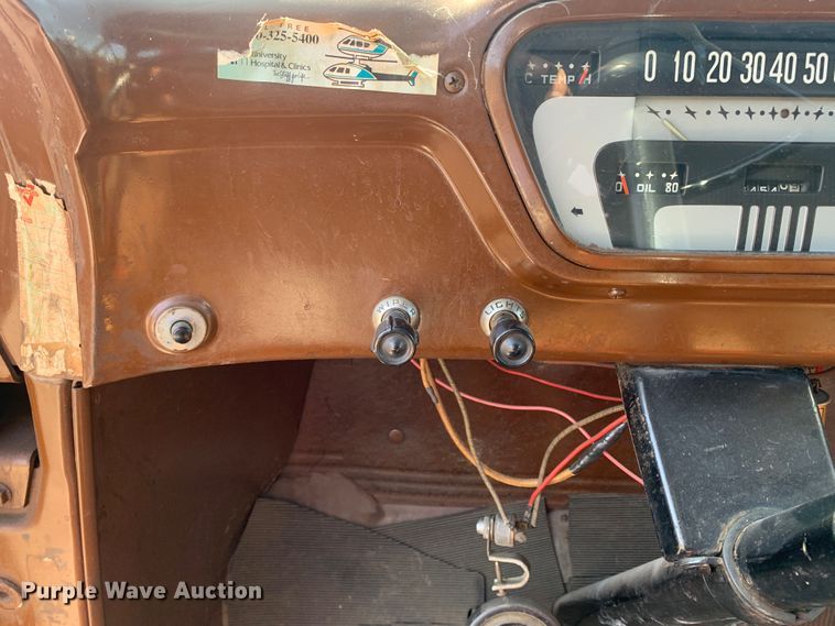 image for item MH9826 1954 Ford F800  pumper fire truck