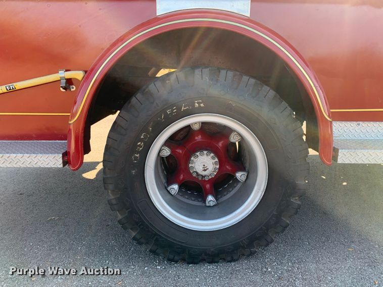 image for item MH9826 1954 Ford F800  pumper fire truck