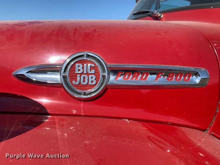 image for item MH9826 1954 Ford F800  pumper fire truck