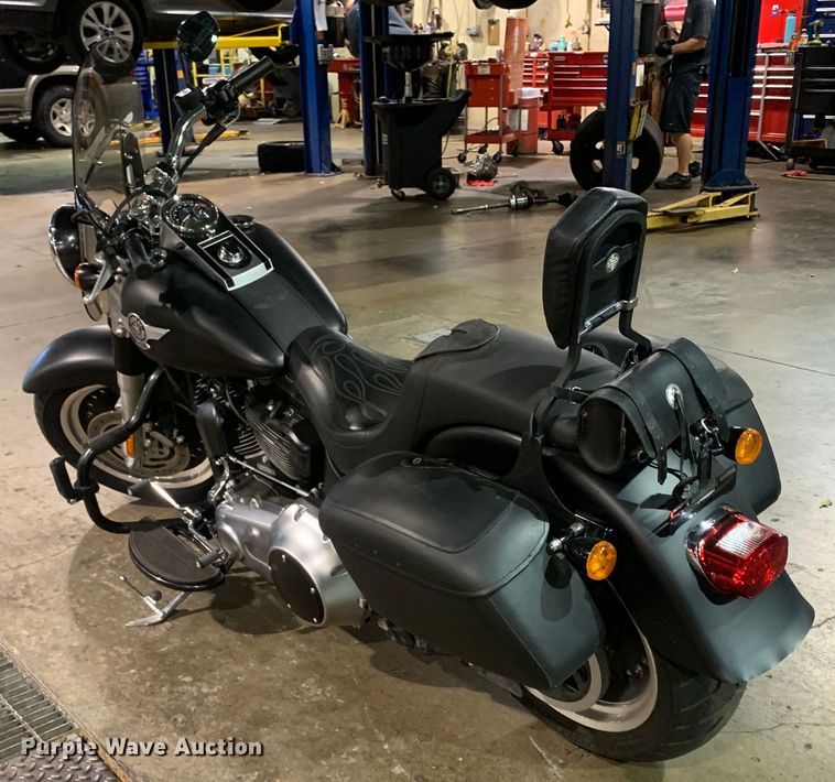 image for item MH9829 2010 Harley Davidson FLSTFB  motorcycle