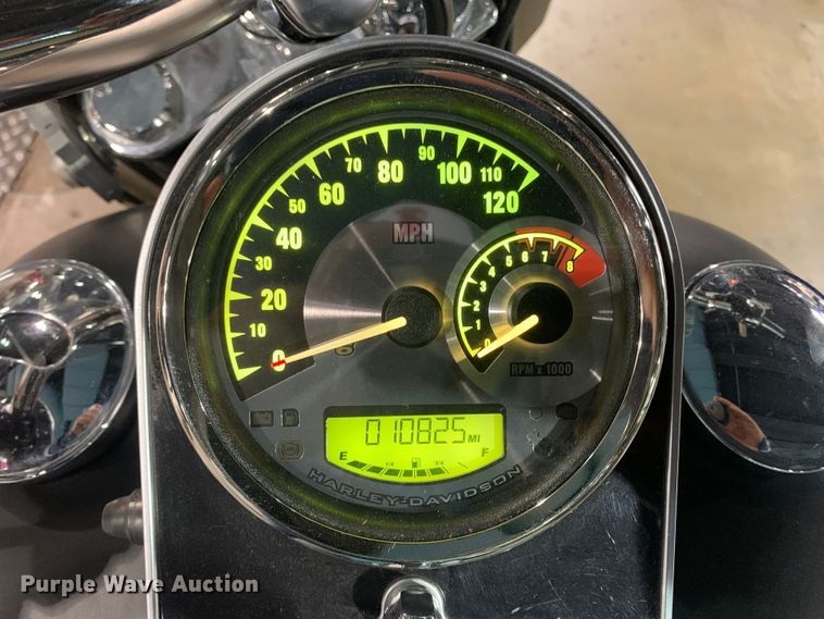 image for item MH9829 2010 Harley Davidson FLSTFB  motorcycle