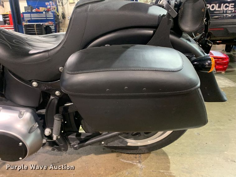 image for item MH9829 2010 Harley Davidson FLSTFB  motorcycle