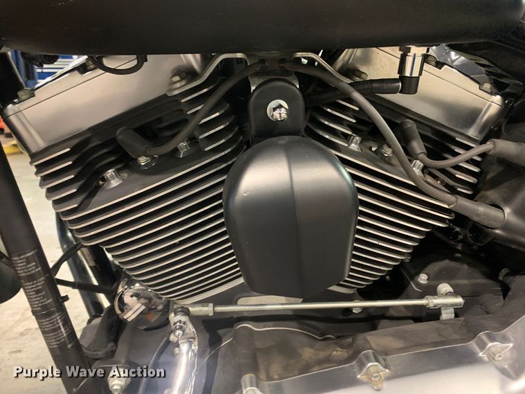 image for item MH9829 2010 Harley Davidson FLSTFB  motorcycle