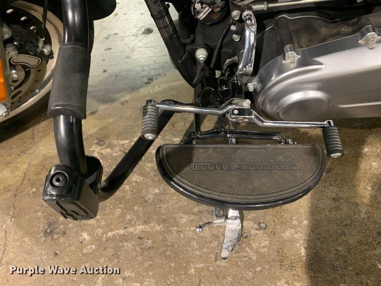 image for item MH9829 2010 Harley Davidson FLSTFB  motorcycle