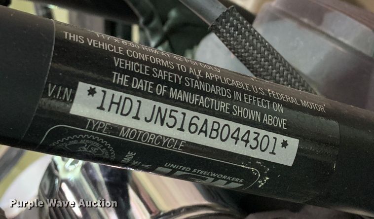 image for item MH9829 2010 Harley Davidson FLSTFB  motorcycle