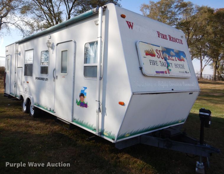 image for item MJ9793 1999 Sury 30LTD1  fire safety camper