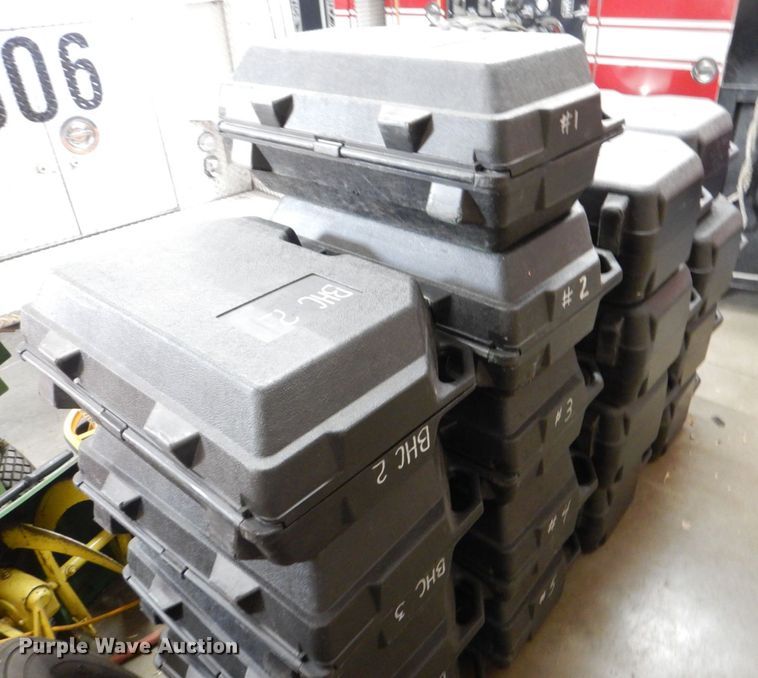 image for item MJ9796 (17) SCBA units