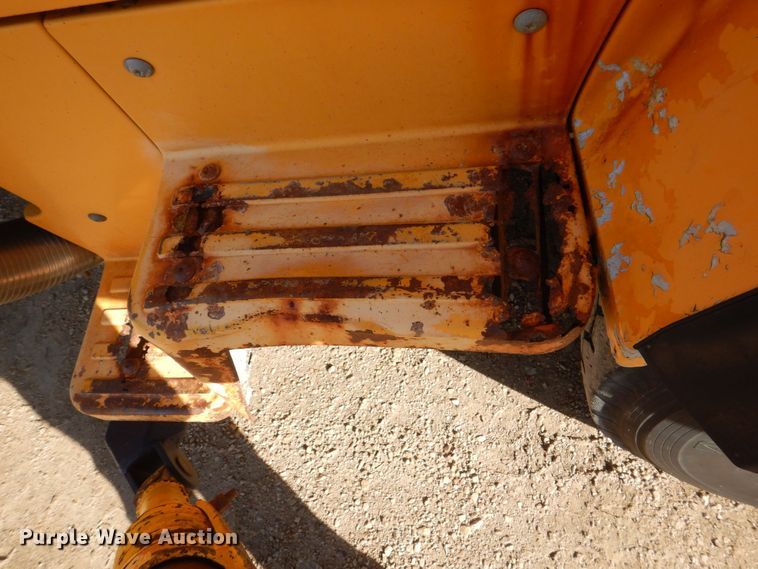 image for item MJ9821 1995 Ford LTS9000  dump truck