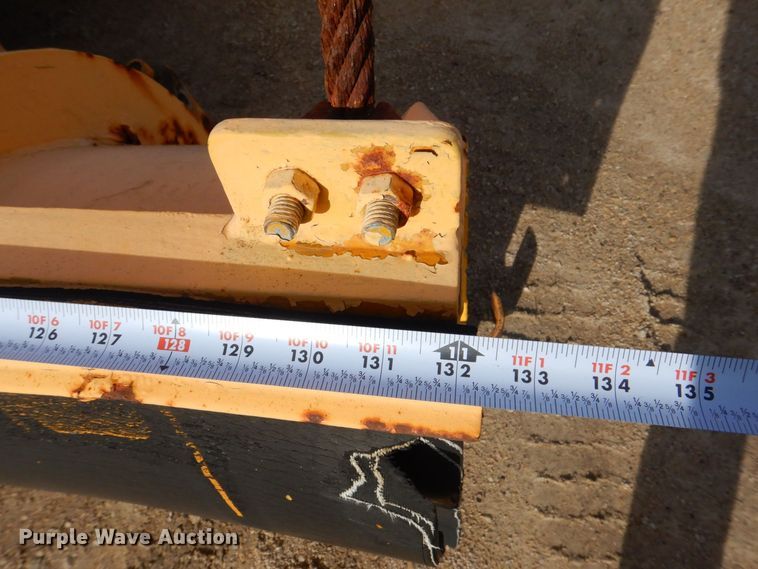 image for item MJ9821 1995 Ford LTS9000  dump truck