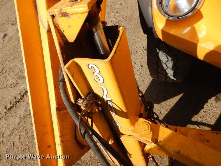 image for item MJ9821 1995 Ford LTS9000  dump truck