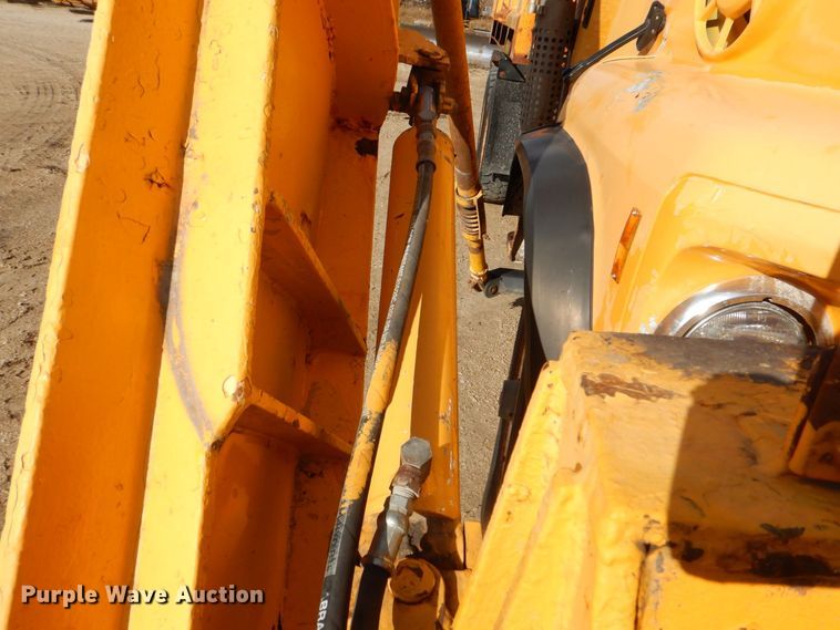 image for item MJ9821 1995 Ford LTS9000  dump truck