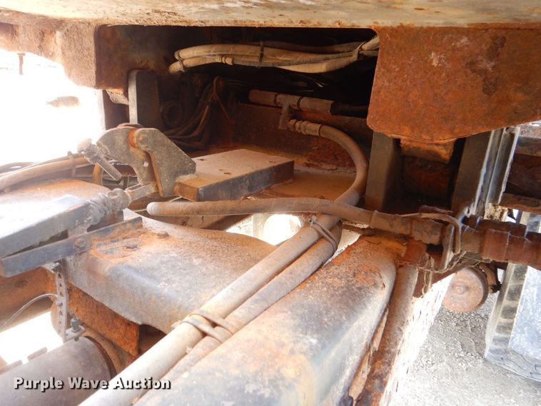 image for item MJ9821 1995 Ford LTS9000  dump truck