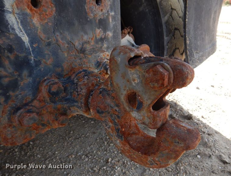 image for item MJ9821 1995 Ford LTS9000  dump truck