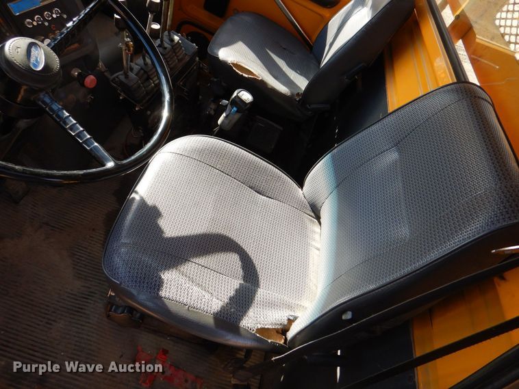 image for item MJ9821 1995 Ford LTS9000  dump truck