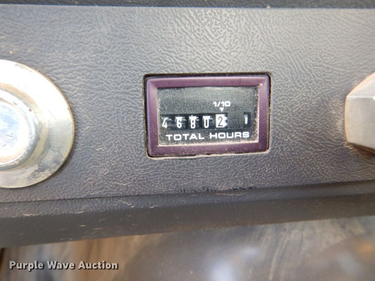 image for item MJ9821 1995 Ford LTS9000  dump truck