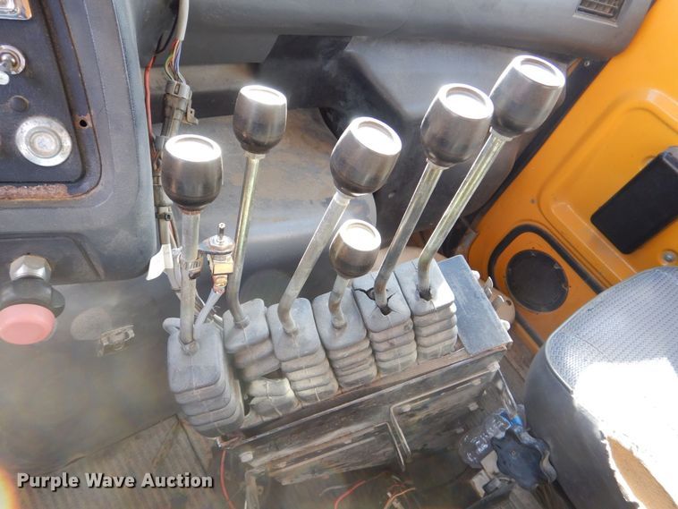 image for item MJ9821 1995 Ford LTS9000  dump truck