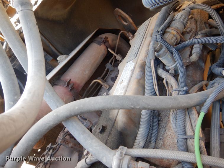 image for item MJ9821 1995 Ford LTS9000  dump truck