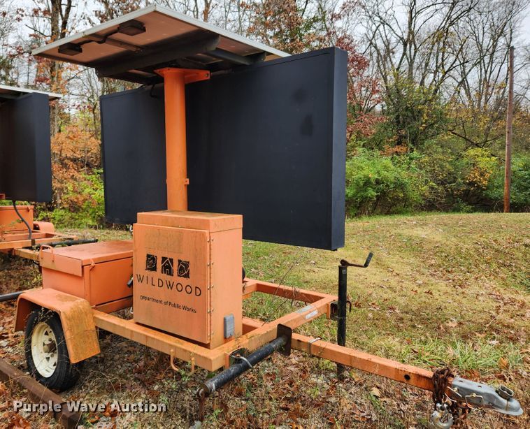 image for item MK9507 (3) AM SIG message board trailers