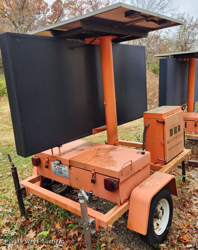 image for item MK9507 (3) AM SIG message board trailers