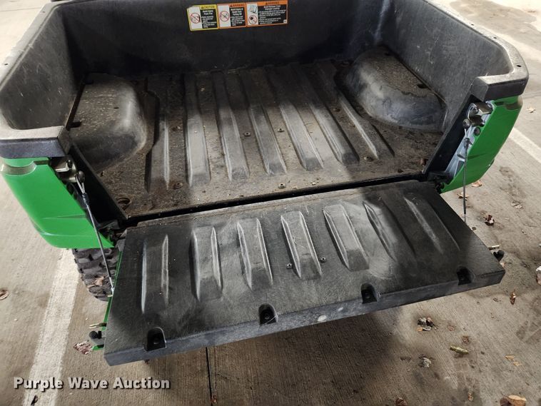 image for item MK9508 2012 John Deere XUV 550  utility vehicle