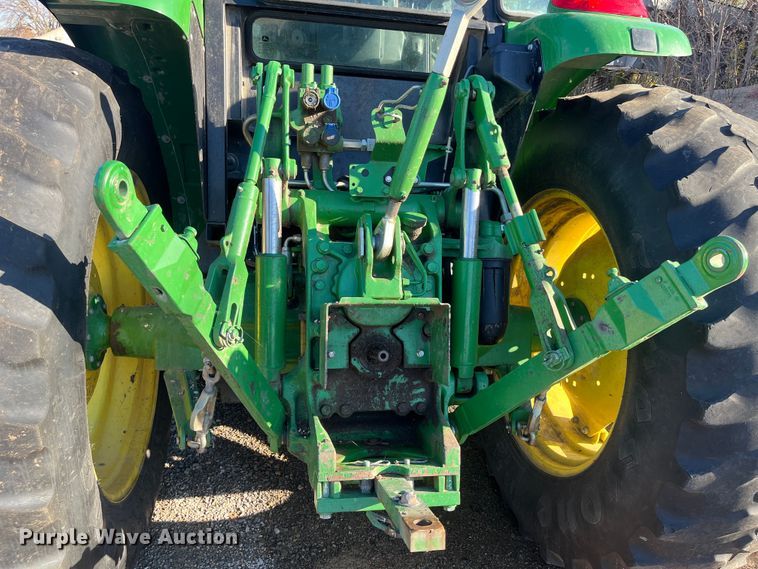 image for item MN9361 2015 John Deere 6115D  MFWD tractor