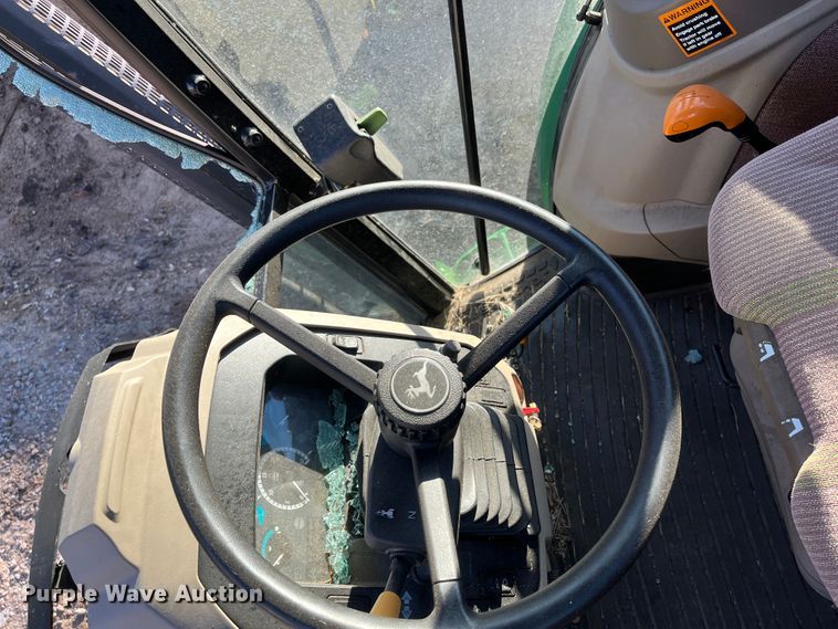 image for item MN9361 2015 John Deere 6115D  MFWD tractor