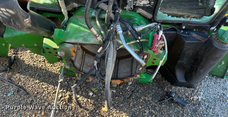 image for item MN9361 2015 John Deere 6115D  MFWD tractor