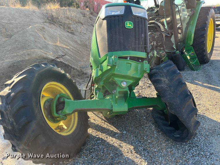 image for item MN9361 2015 John Deere 6115D  MFWD tractor