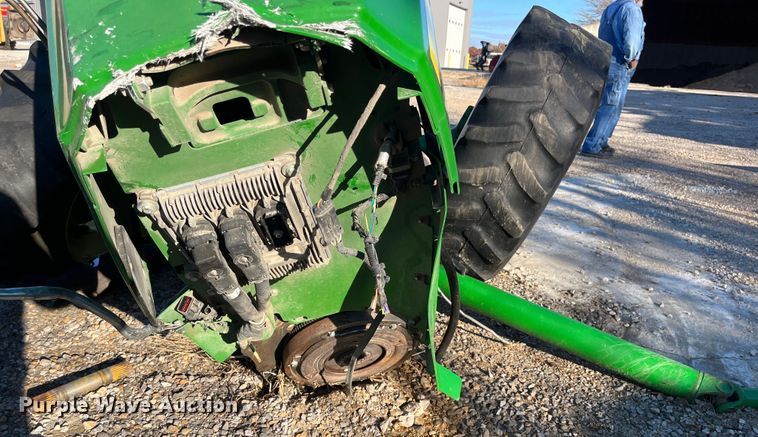 image for item MN9361 2015 John Deere 6115D  MFWD tractor