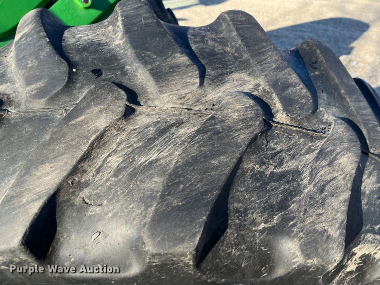 image for item MN9361 2015 John Deere 6115D  MFWD tractor