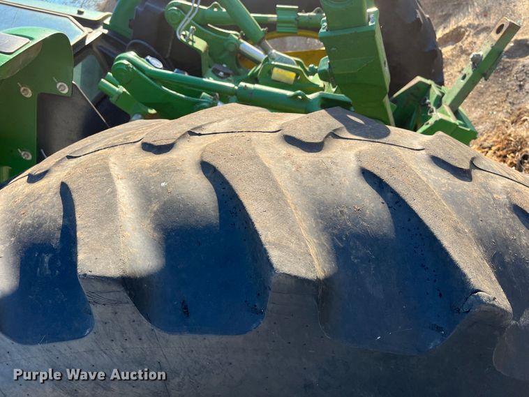 image for item MN9361 2015 John Deere 6115D  MFWD tractor