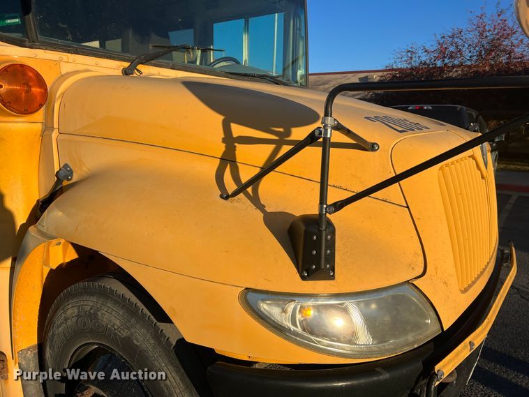 image for item MR9979 2008 International CE300  school bus