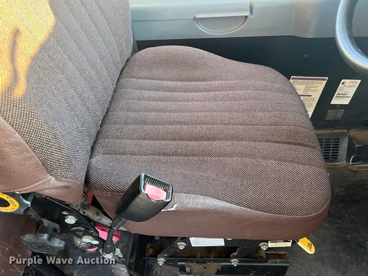 image for item MR9979 2008 International CE300  school bus