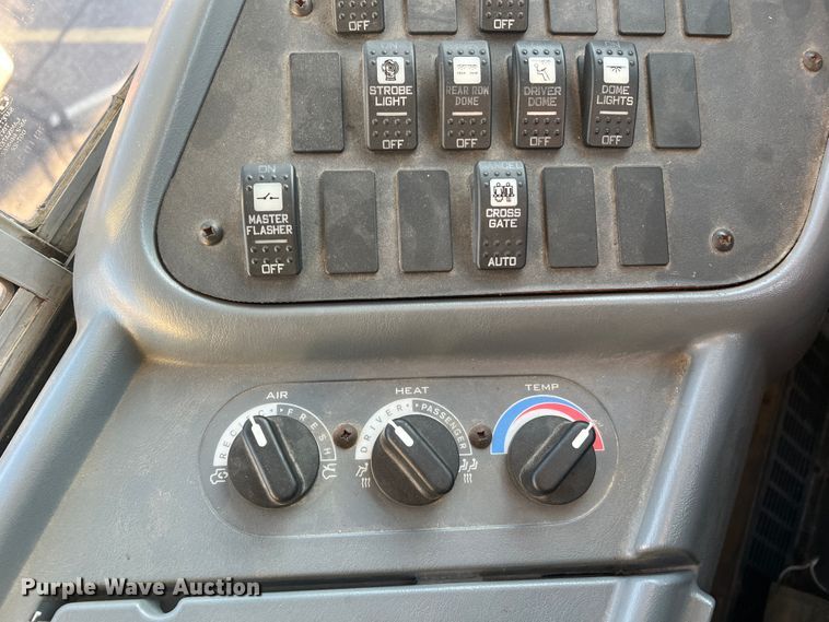 image for item MR9979 2008 International CE300  school bus