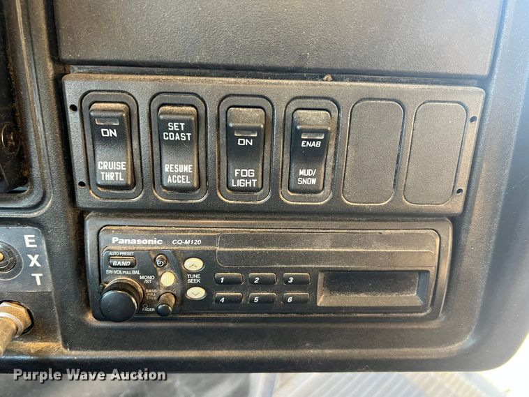 image for item MR9979 2008 International CE300  school bus