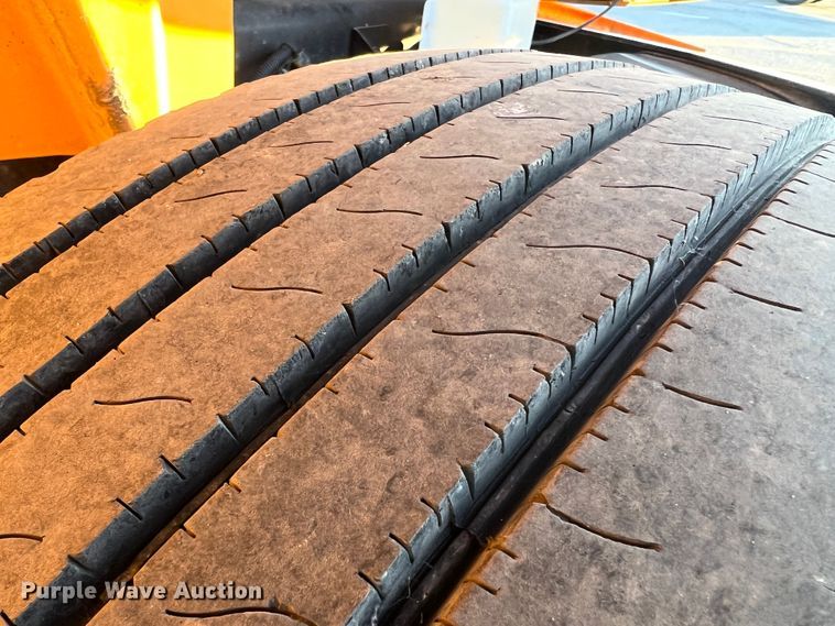 image for item MR9979 2008 International CE300  school bus