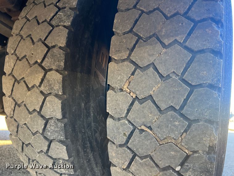 image for item MR9980 2011 International CE  school bus