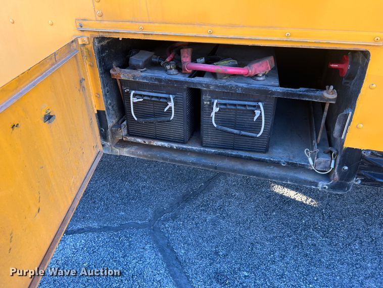 image for item MR9981 2005 Blue Bird Vision  school bus