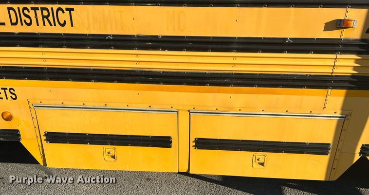 image for item MR9981 2005 Blue Bird Vision  school bus