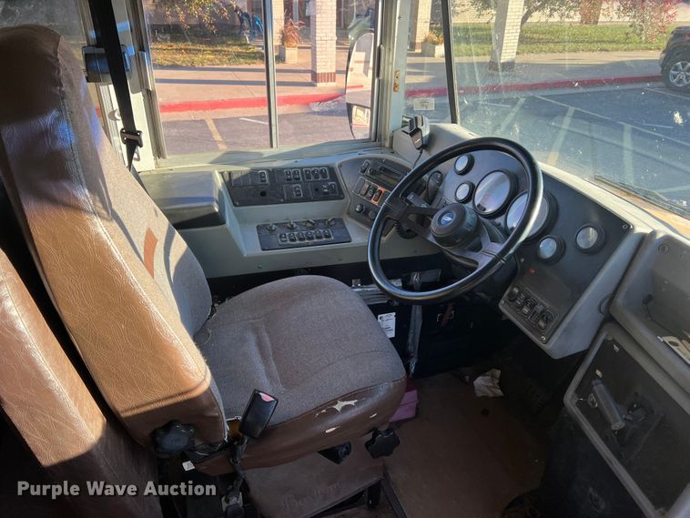 image for item MR9981 2005 Blue Bird Vision  school bus