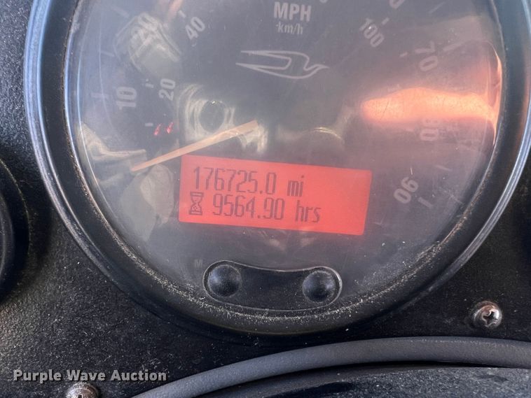 image for item MR9981 2005 Blue Bird Vision  school bus